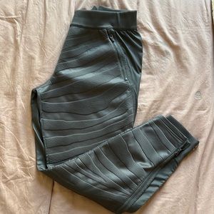 Stella McCartney x adidas embossed sweat jogger type pants grey small